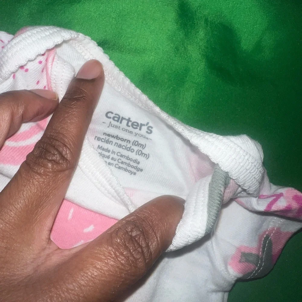 Carter's Strawberry and Floral Bodysuits size Newborn